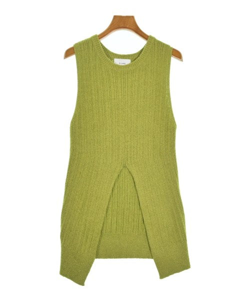 CLANE เสื้อแขนกุด