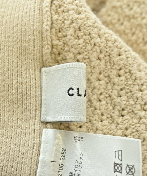 CLANE เสื้อแขนกุด