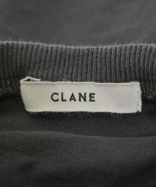 CLANE เสื้อยืด/เสื้อท็อปส์