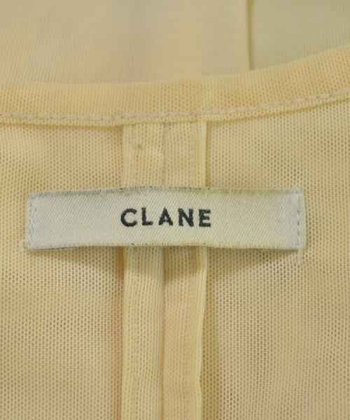 CLANE เสื้อยืด/เสื้อท็อปส์