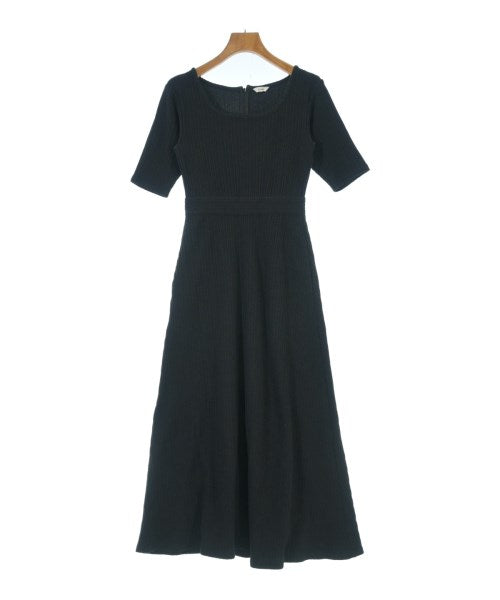 CLANE ชุดเดรส