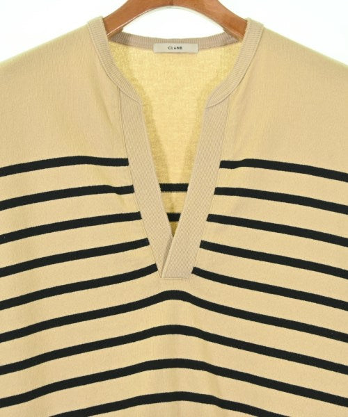 CLANE เสื้อยืด/เสื้อท็อปส์