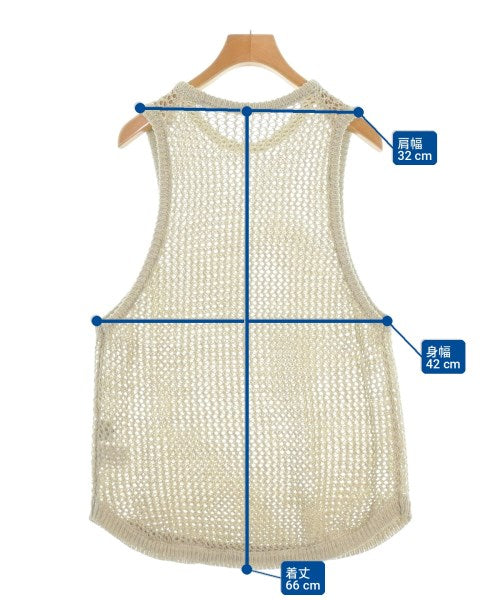 CLANE เสื้อแขนกุด