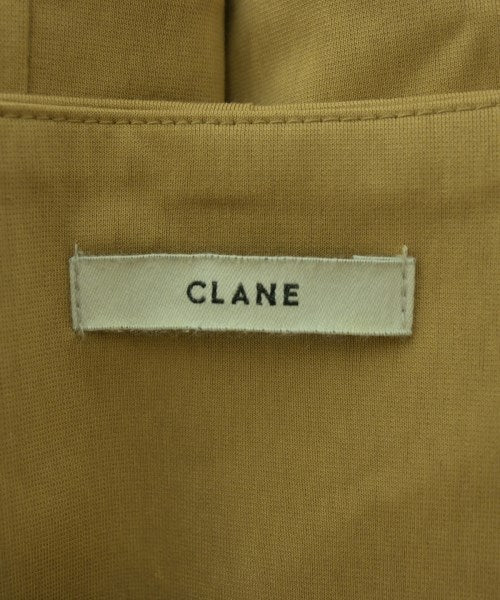 CLANE เสื้อยืด/เสื้อท็อปส์