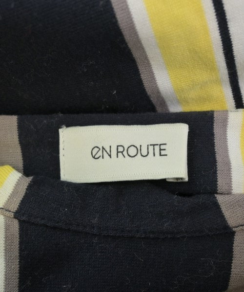 EN ROUTE เสื้อยืด/เสื้อท็อปส์