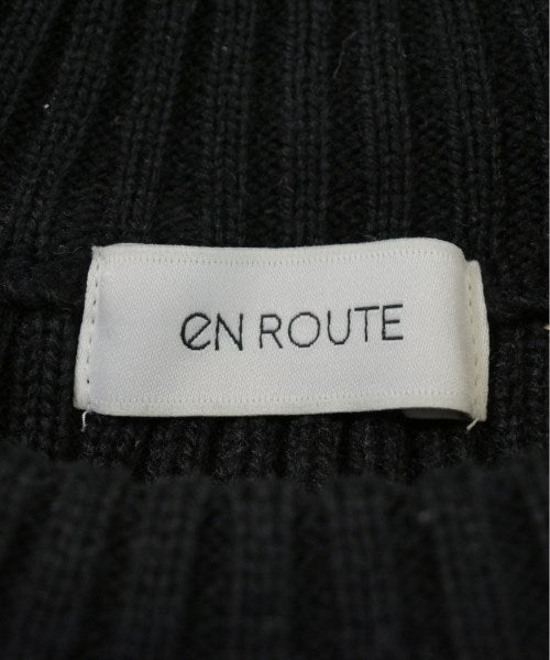 EN ROUTE เสื้อกันหนาว