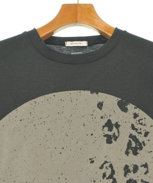 EN ROUTE เสื้อยืด/เสื้อท็อปส์