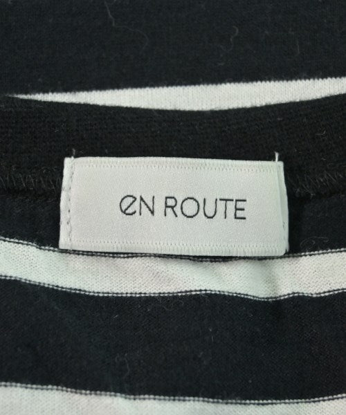 EN ROUTE เสื้อยืด/เสื้อท็อปส์