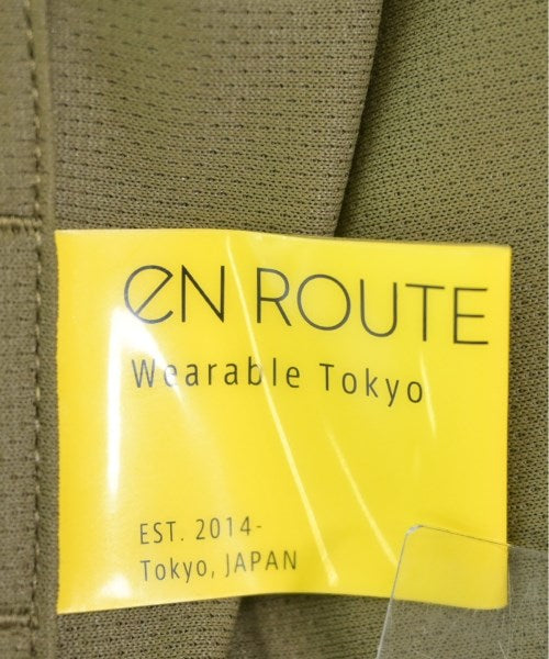 EN ROUTE เสื้อยืด/เสื้อท็อปส์