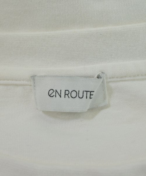 EN ROUTE เสื้อยืด/เสื้อท็อปส์