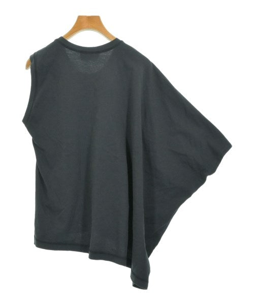 REALITY STUDIO เสื้อยืด/เสื้อท็อปส์
