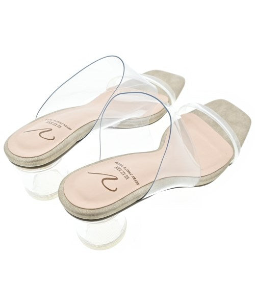 V VII XII XXX รองเท้าแตะ