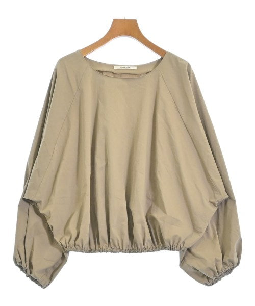 OUVRAGE CLASSE เสื้อสตรี