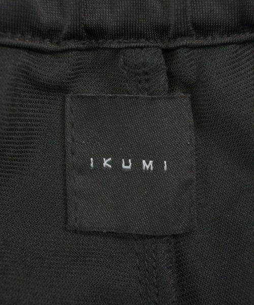IKUMI กางเกงขาสั้น