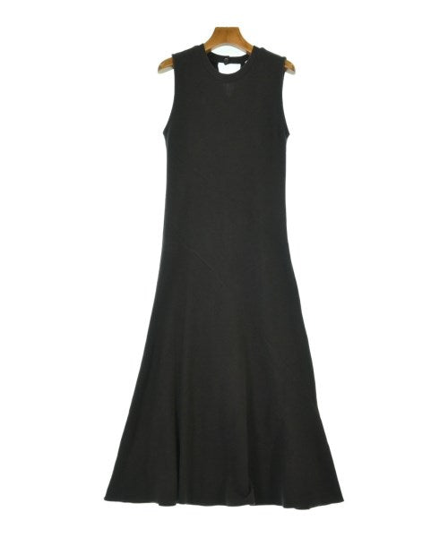 Andemiu ชุดเดรส