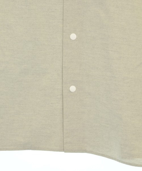 YAECA เสื้อลำลอง