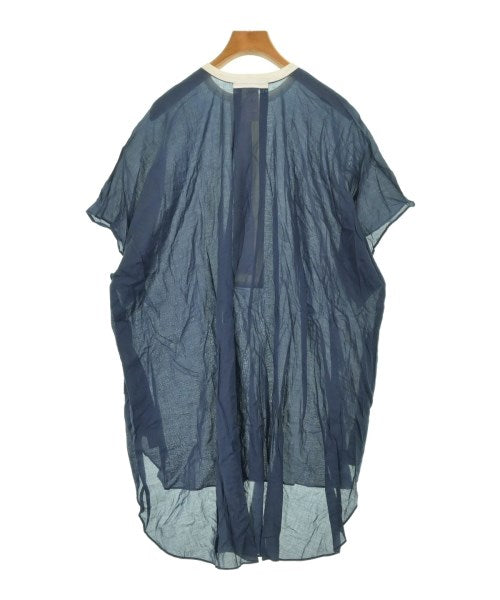 YAECA เสื้อสตรี