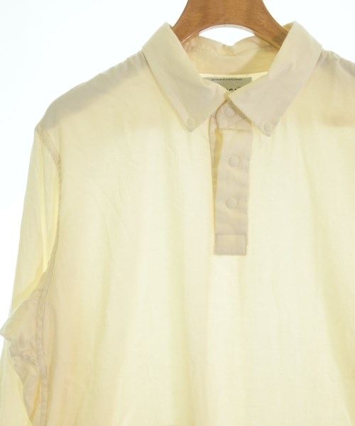 YAECA เสื้อสตรี