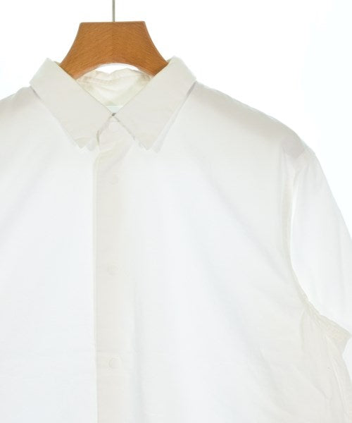 YAECA เสื้อลำลอง