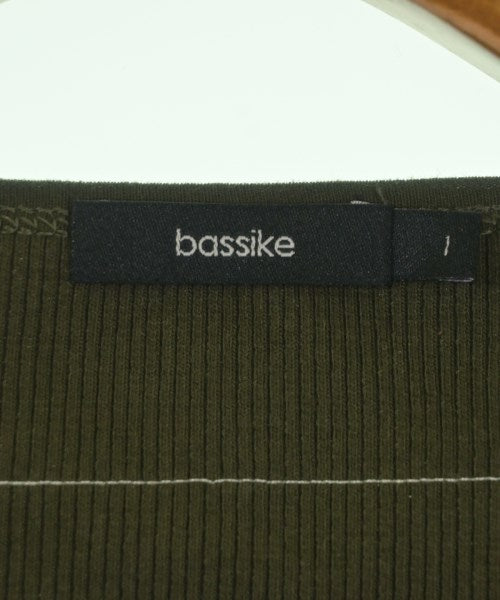 bassike เสื้อยืด/เสื้อท็อปส์