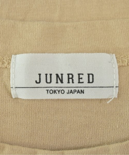 JUN RED เสื้อยืด/เสื้อท็อปส์