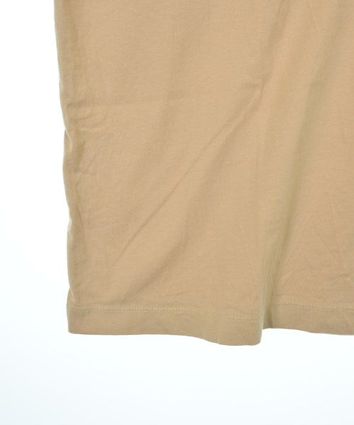 JUN RED เสื้อยืด/เสื้อท็อปส์