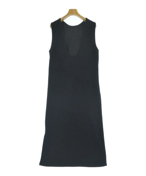 6(ROKU) ชุดเดรส