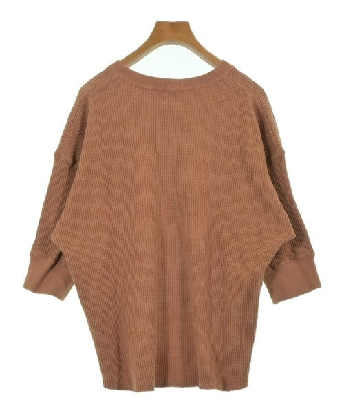 เสื้อยืด/เสื้อท็อปส์