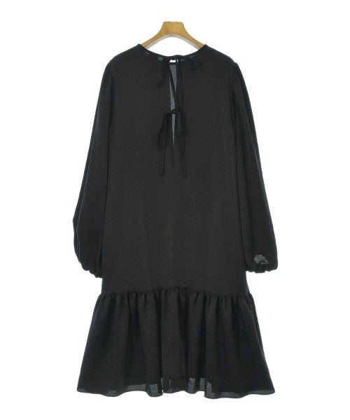 6(ROKU) ชุดเดรส