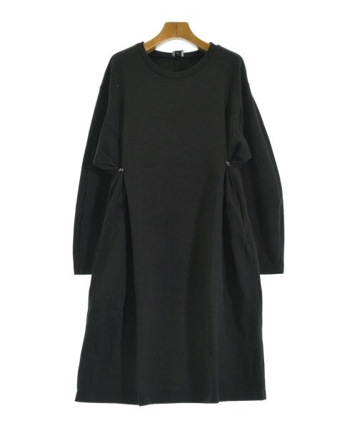 ชุดเดรส