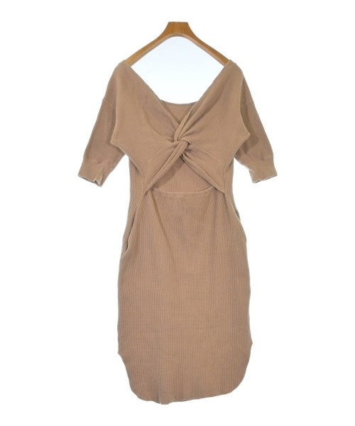 6(ROKU) ชุดเดรส