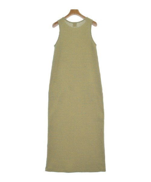 6(ROKU) ชุดเดรส