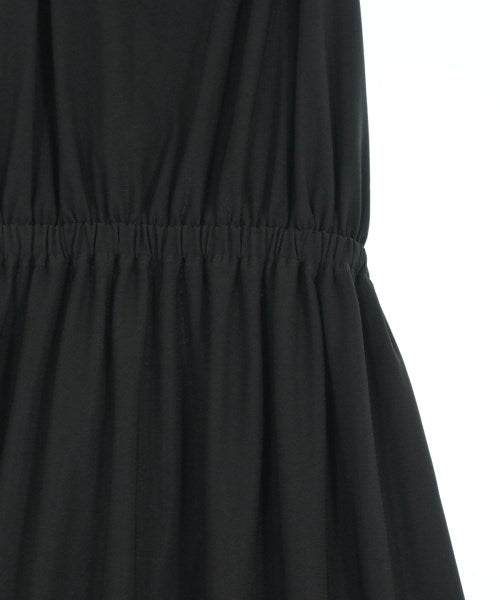 6(ROKU) ชุดเดรส