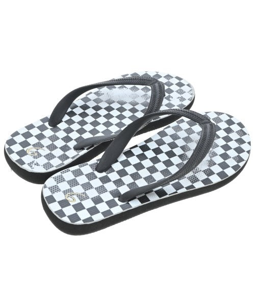 6(ROKU) รองเท้าแตะ