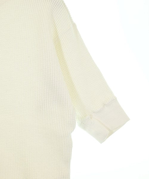 6(ROKU) เสื้อยืด/เสื้อท็อปส์
