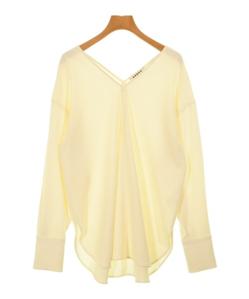 AERON เสื้อสตรี
