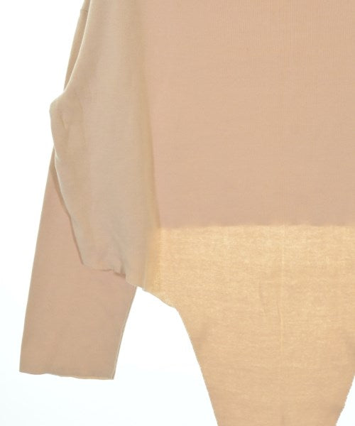 AERON เสื้อกันหนาว