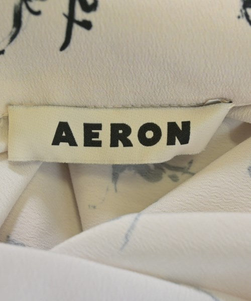 AERON เสื้อสตรี