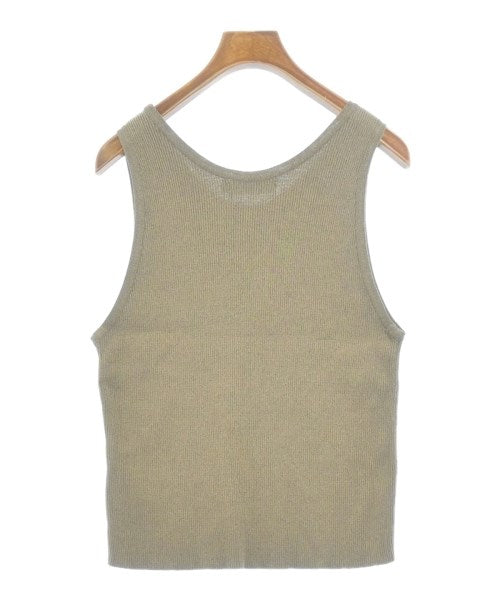 AERON เสื้อแขนกุด