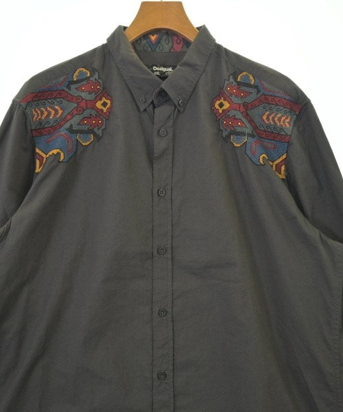 Desigual เสื้อลำลอง