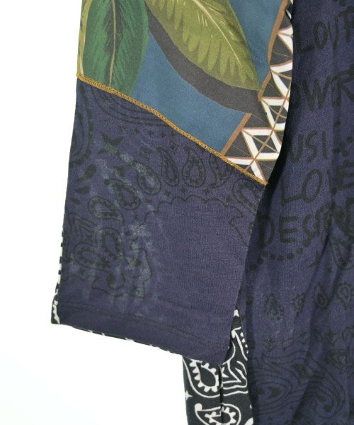 Desigual เสื้อยืด/เสื้อท็อปส์