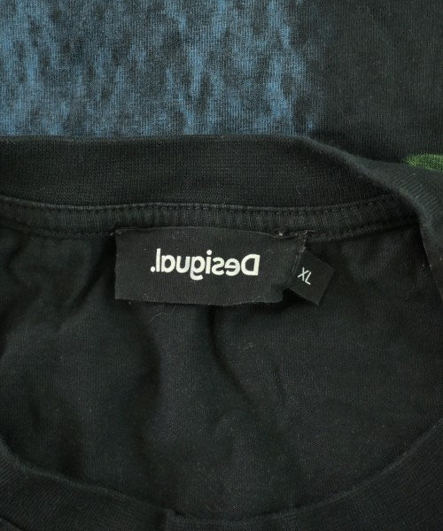 Desigual เสื้อยืด/เสื้อท็อปส์