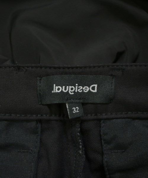 Desigual กางเกง อื่น