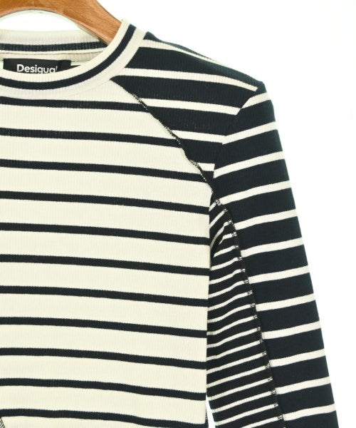 Desigual เสื้อยืด/เสื้อท็อปส์