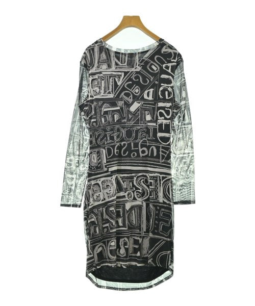 Desigual เสื้อยืด/เสื้อท็อปส์