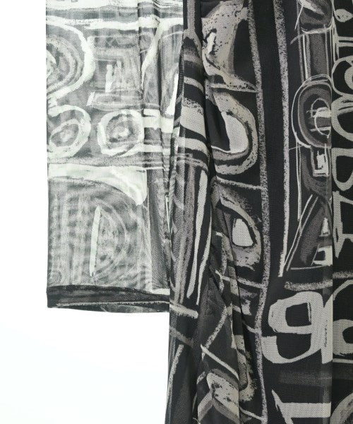 Desigual เสื้อยืด/เสื้อท็อปส์
