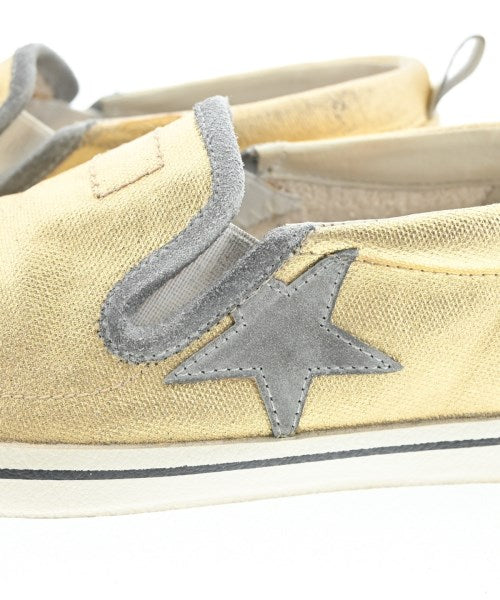 GOLDEN GOOSE รองเท้าผ้าใบ