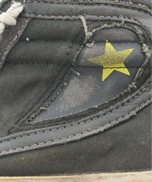 GOLDEN GOOSE รองเท้าผ้าใบ
