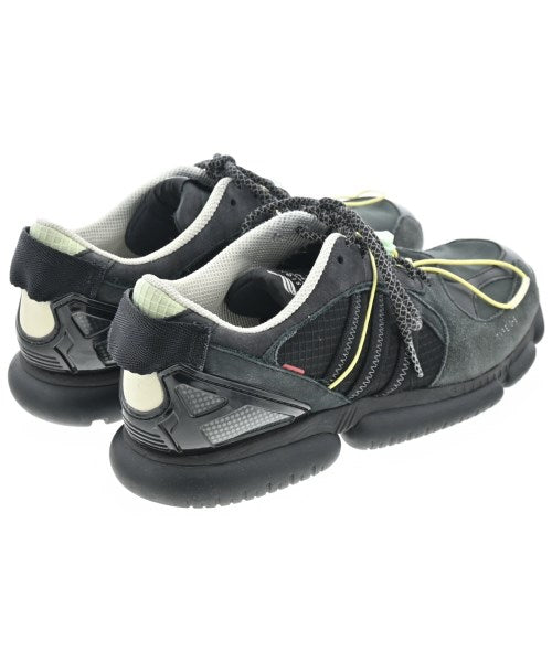 OAMC รองเท้าผ้าใบ