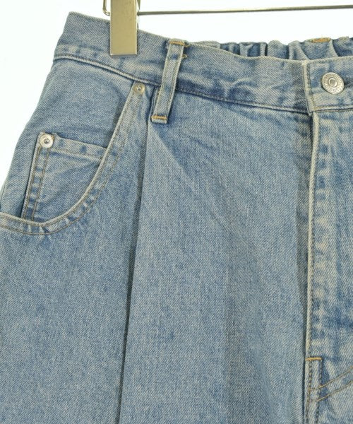 NEON SIGN ยีนส์